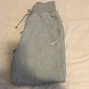 Nike Oversized Gray Sweatpants